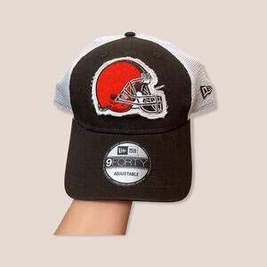 NWT New Era Cleveland Browns SnapBack hat